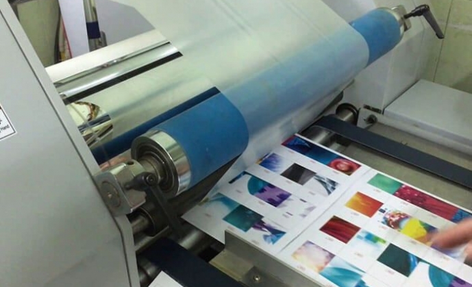 CÁN MÀNG LÀ GÌ? CÁC LOẠI KEO CÁN MÀNG PHỔ BIẾN HIỆN NAY